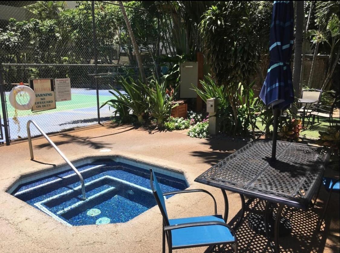 Oceanview Freshly Renovated Free Parking Wifi