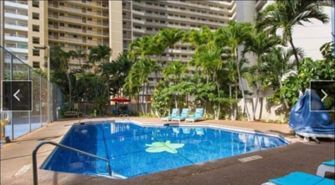 Oceanview Freshly Renovated Free Parking Wifi Apartment *