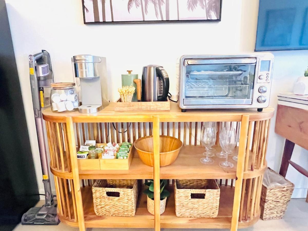 Apartment Oceanview Freshly Renovated Free Parking Wifi *